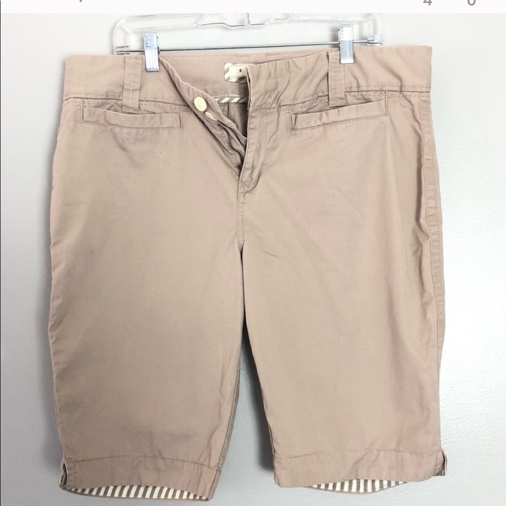 Old Navy Chino Bermuda Shorts Size 14 Khaki